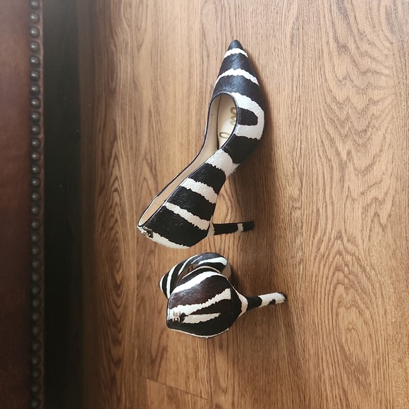 Sam Eldelman Women's Classic Pimp Heels Hazel Ivory Black Brahma Rea Fur Size 5 - Picture 2 of 8